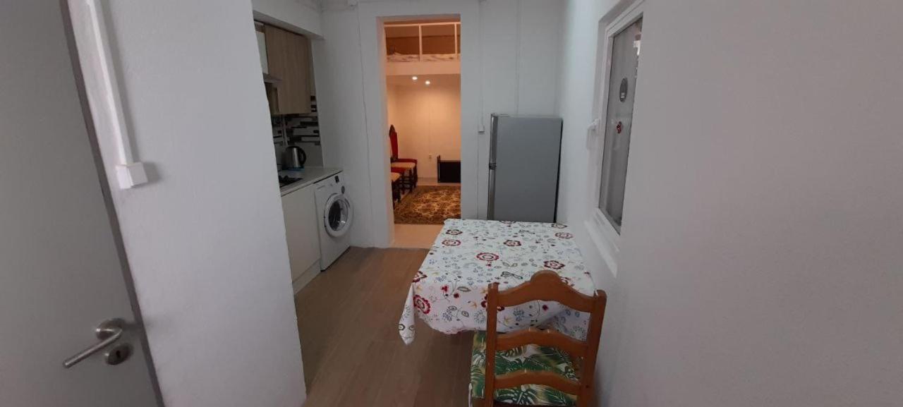 הוילה ליסבון Moradia Em Vila Da Cidade מראה חיצוני תמונה